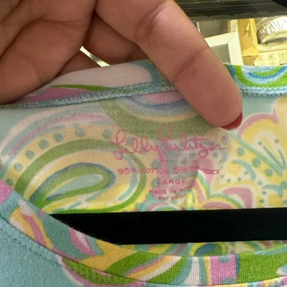 Lily Pulitzer Karrie top -Large - Picture 2 of 3